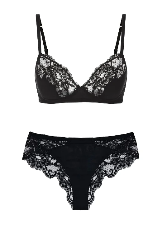 Souple Wireless Bra and Brazilian Brief Set